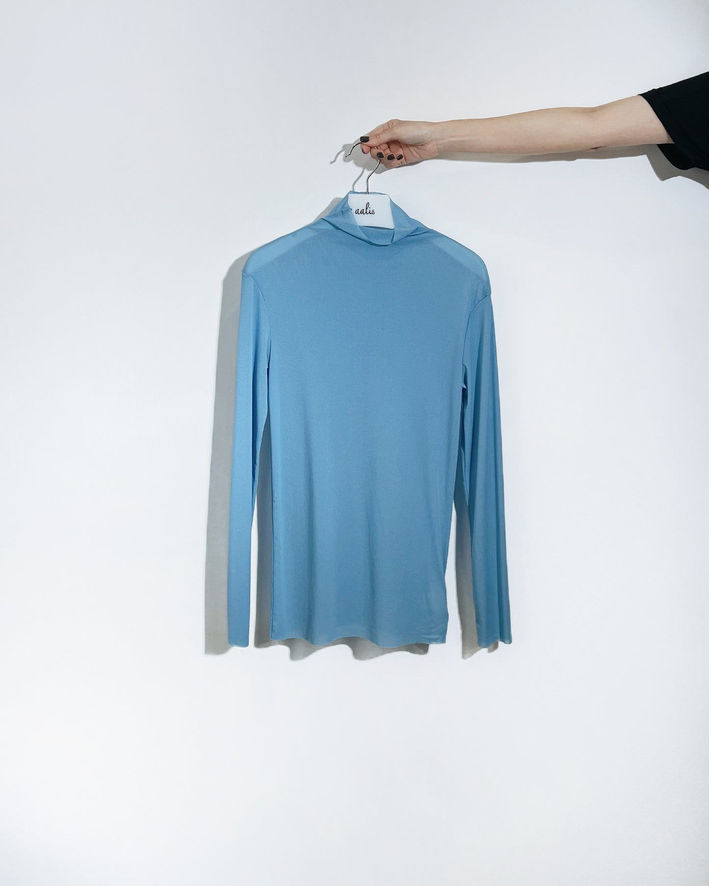 aalis RIVA NS FW25 mesh turtle neck top (Blue)