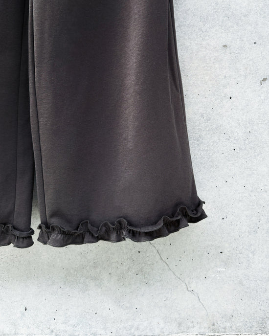 aalis LILIA ruffle hem track pants  (Charcoal)