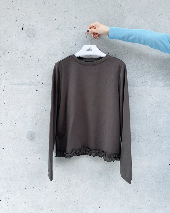 aalis LILY ruffle hem sweater (Charcoal)