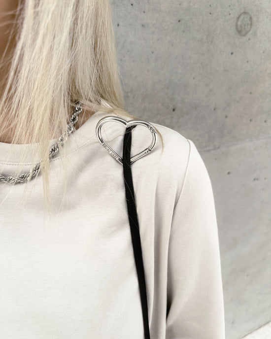 aalis LILY ruffle hem sweater (Lt Beige)