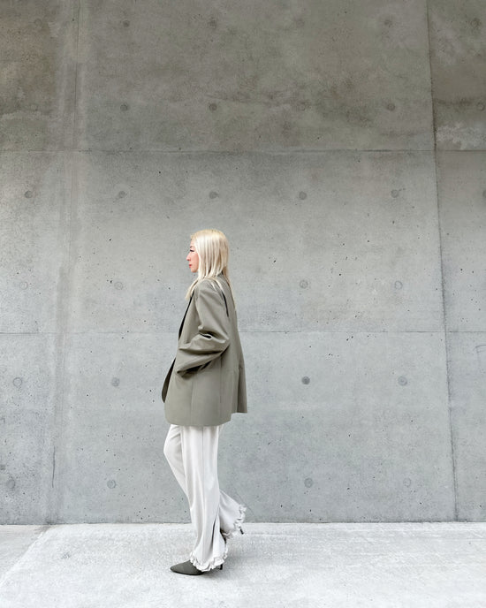 aalis DELLA FW25 oversized blazer (Olive)