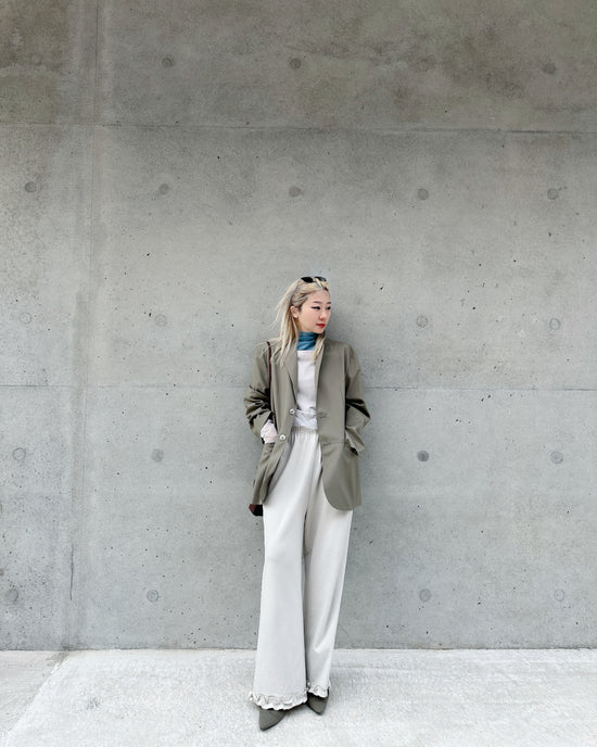 aalis EVANA FW25 lace top (Lt Grey)