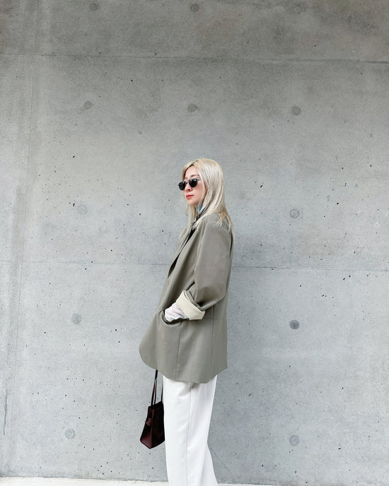 aalis DELLA FW25 oversized blazer (Olive)