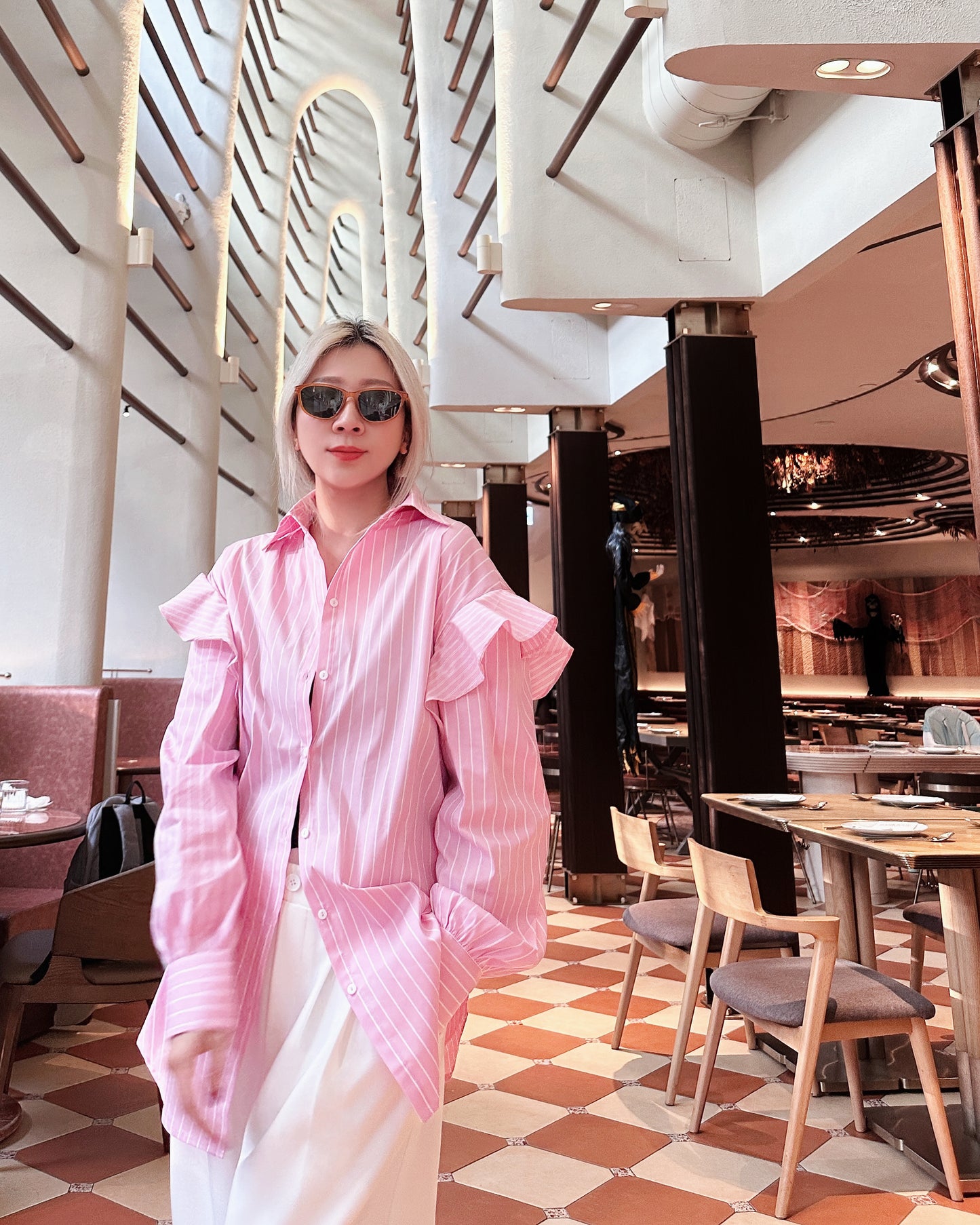 aalis TORIN ruffle shoulder detail striped shirt (Pink)