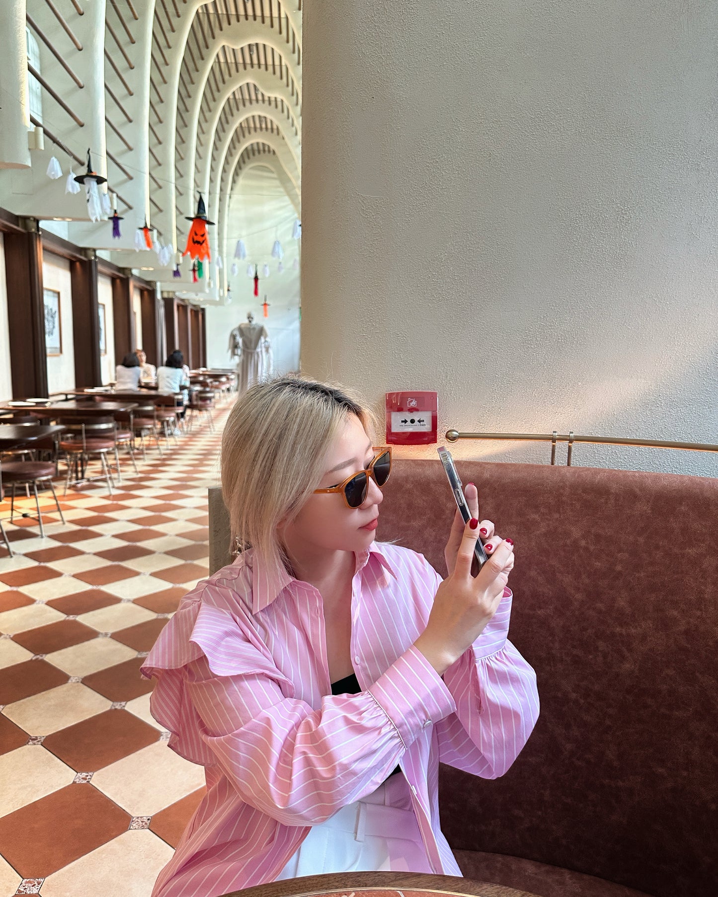 aalis TORIN ruffle shoulder detail striped shirt (Pink)