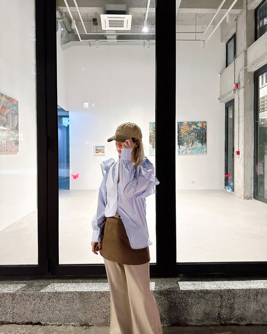 aalis TORIN ruffle shoulder detail striped shirt (Blue)