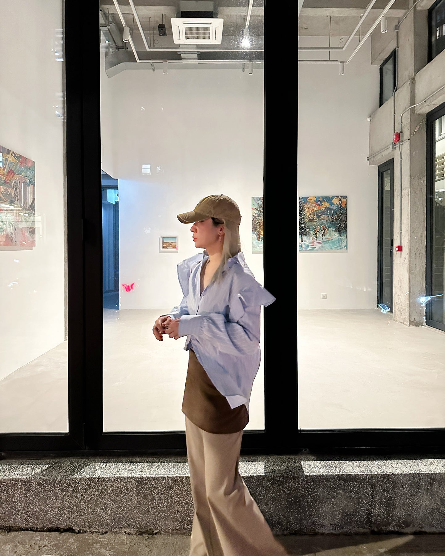 aalis TORIN ruffle shoulder detail striped shirt (Blue)