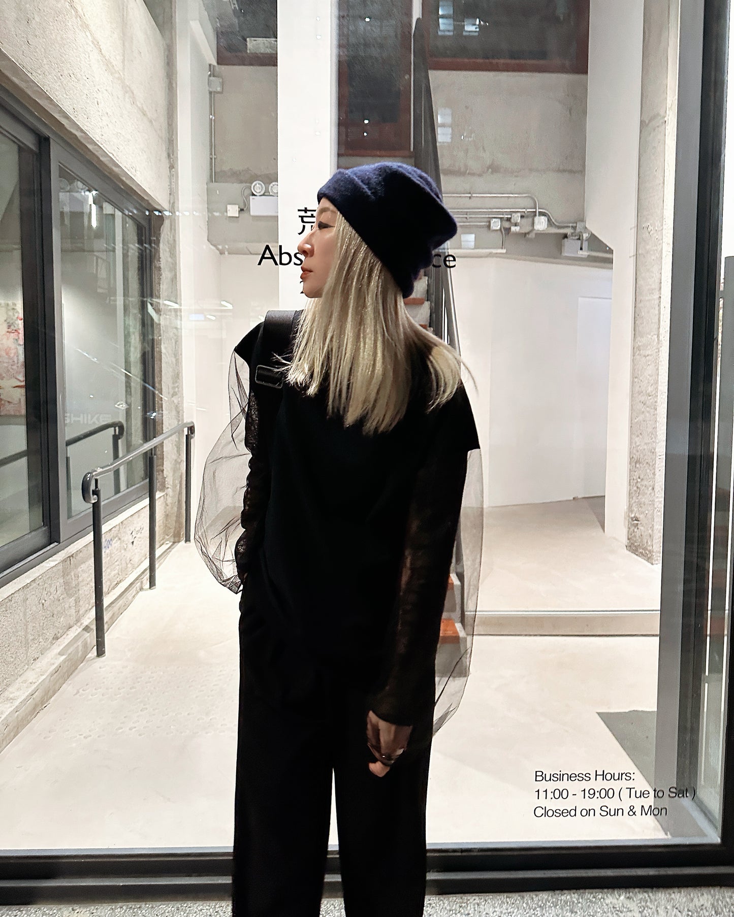 aalis BUFFY mesh puff sleeves sweater tunic (Black)