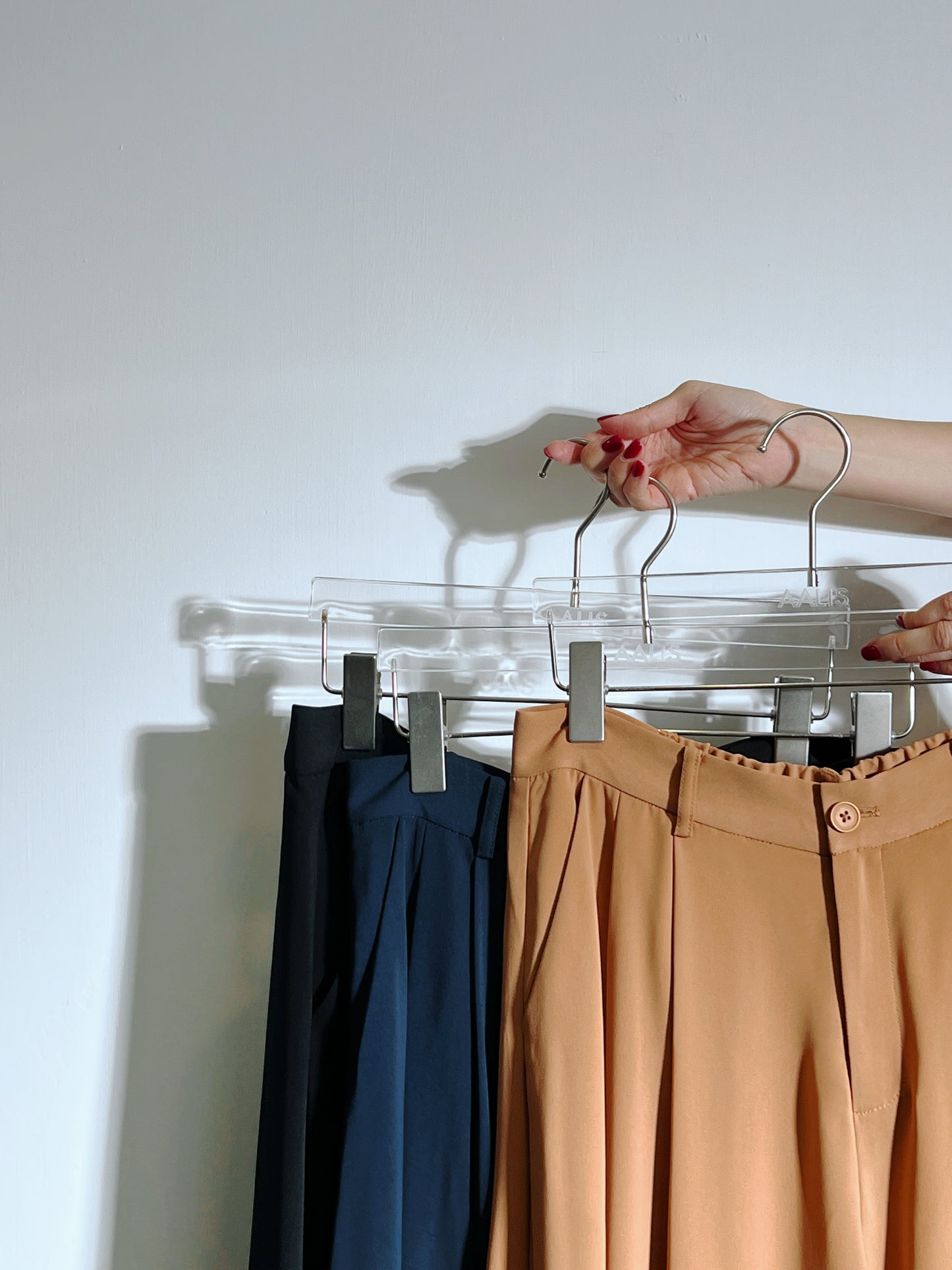 aalis BANKS LONG full length pants (Camel)