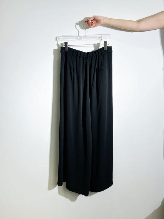 aalis BANKS LONG full length pants (Black)