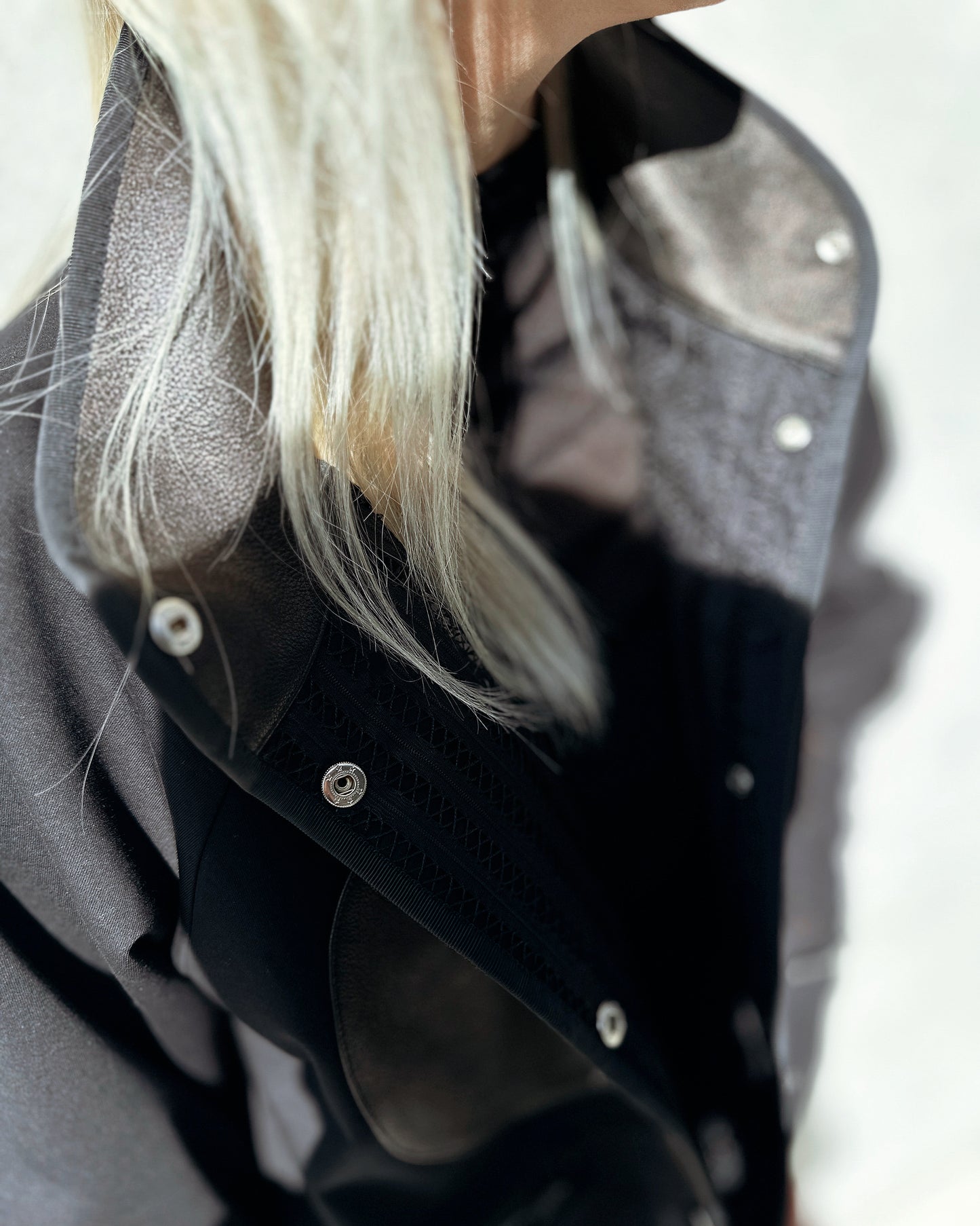 aalis ROMY leather detail 2-way jacket (Black)