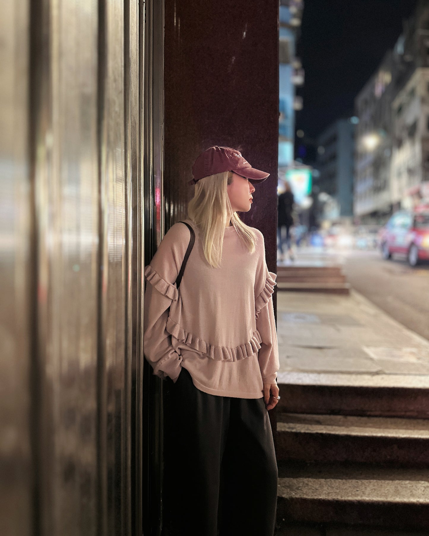 aalis EMI Ruffle detail relaxed knitted sweater (Dusty Pink)