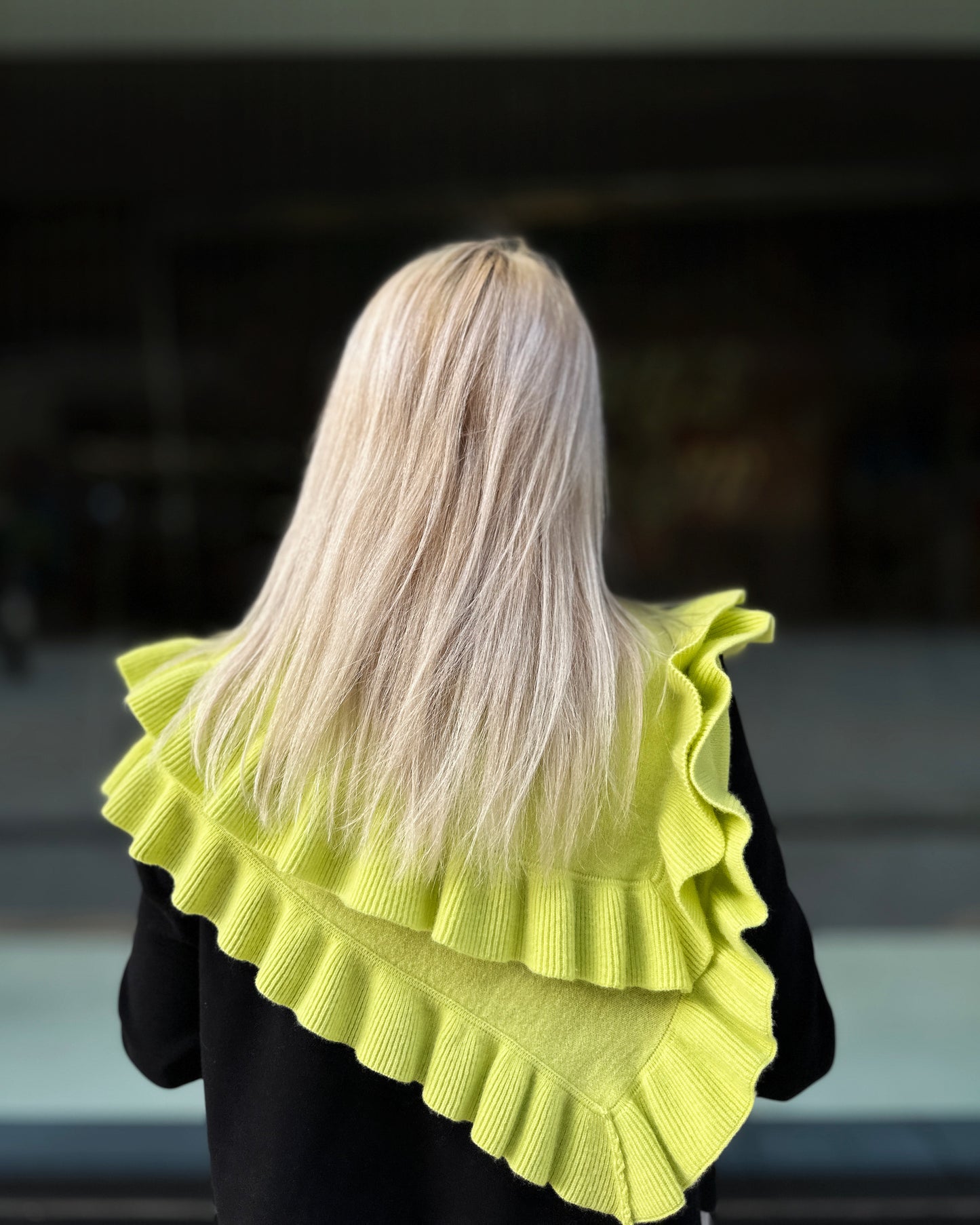 aalis LUCIE FW25 cashmere scarf (Neon Yellow)
