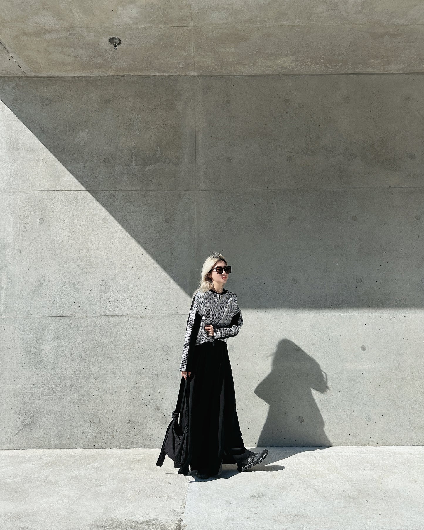 aalis BANKS LONG full length pants (Black)