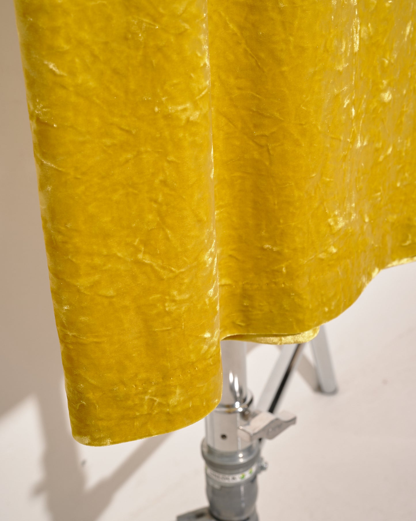 aalis SOFIJA velvet maxi skirt (Yellow)