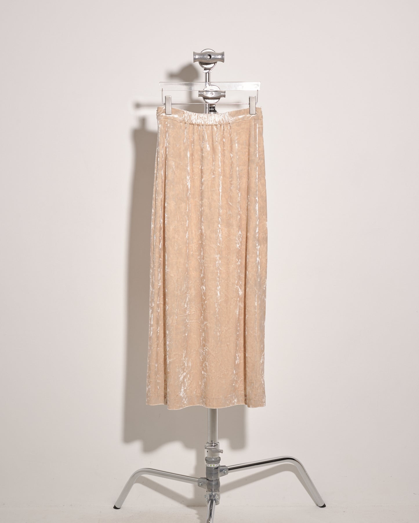 aalis SOFIJA velvet maxi skirt (Light beige)
