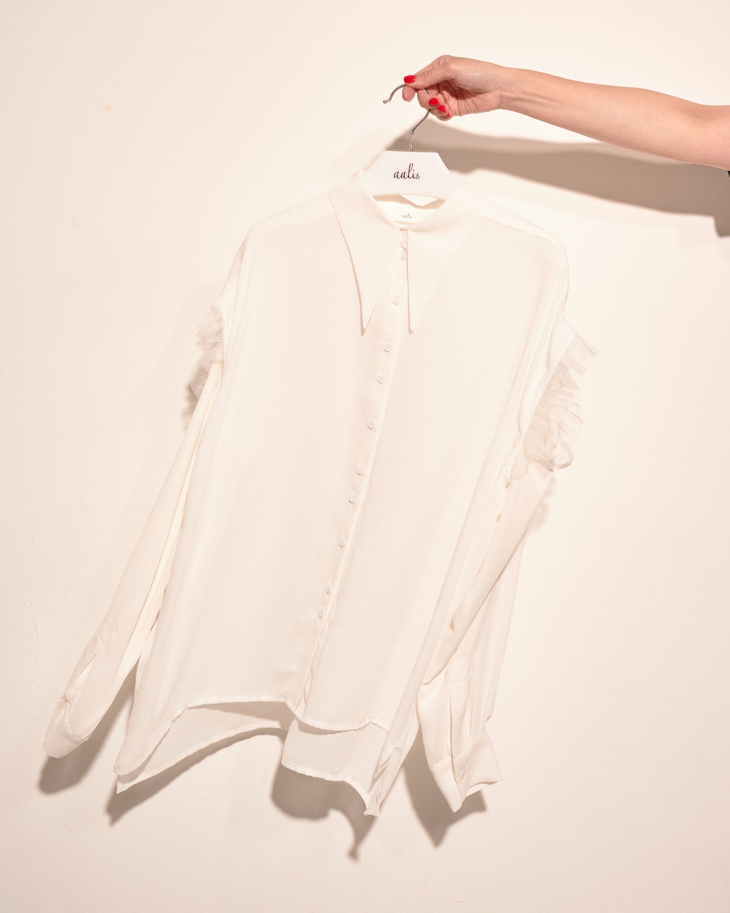 aalis FAIDA removable sleeves shirt (White)