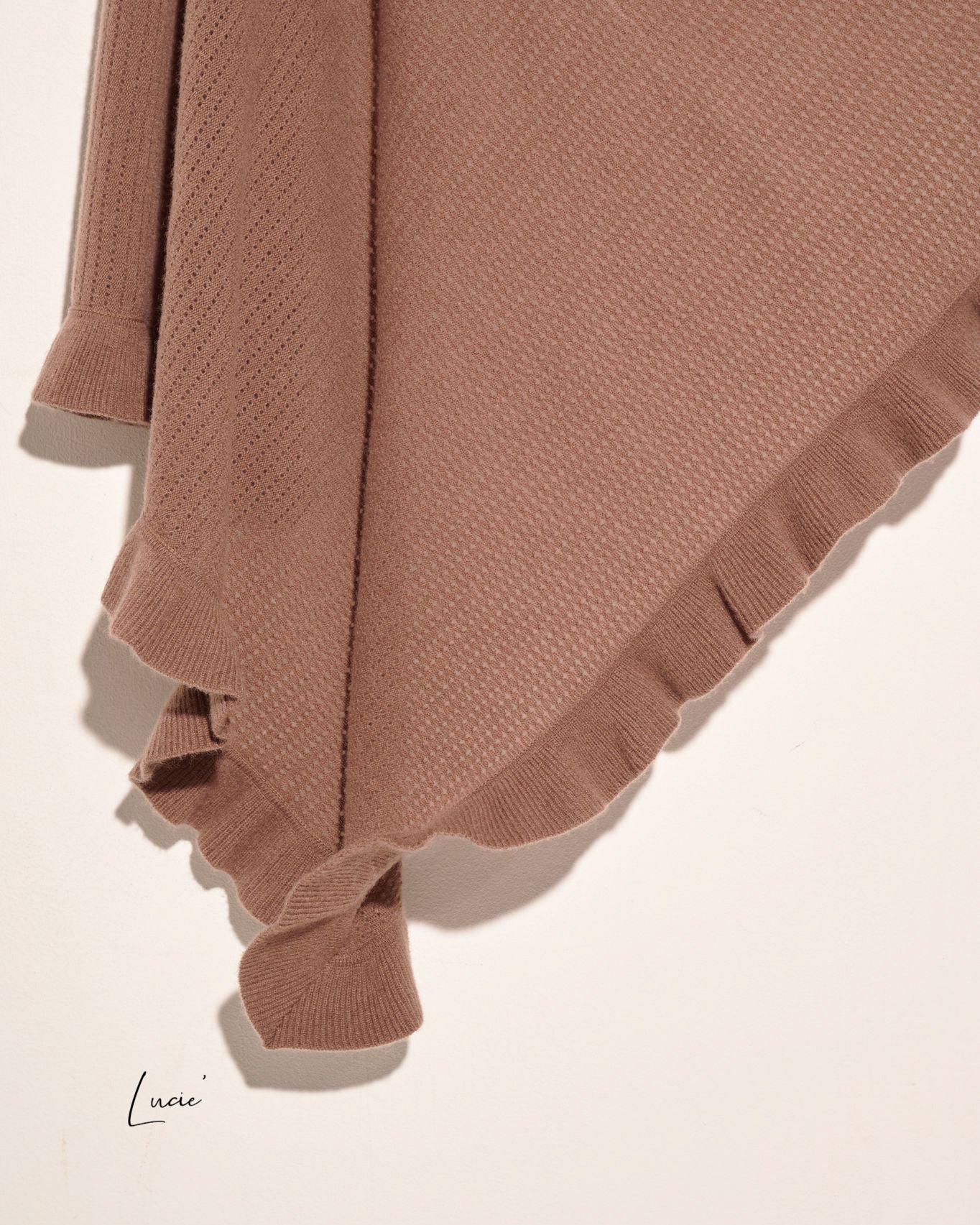 (Pre-order) aalis LUCIE FW24 cashmere scarf (Coco)