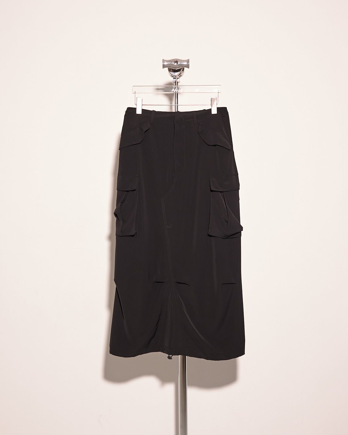 aalis CAISIE stitches cargo skirts (Black)