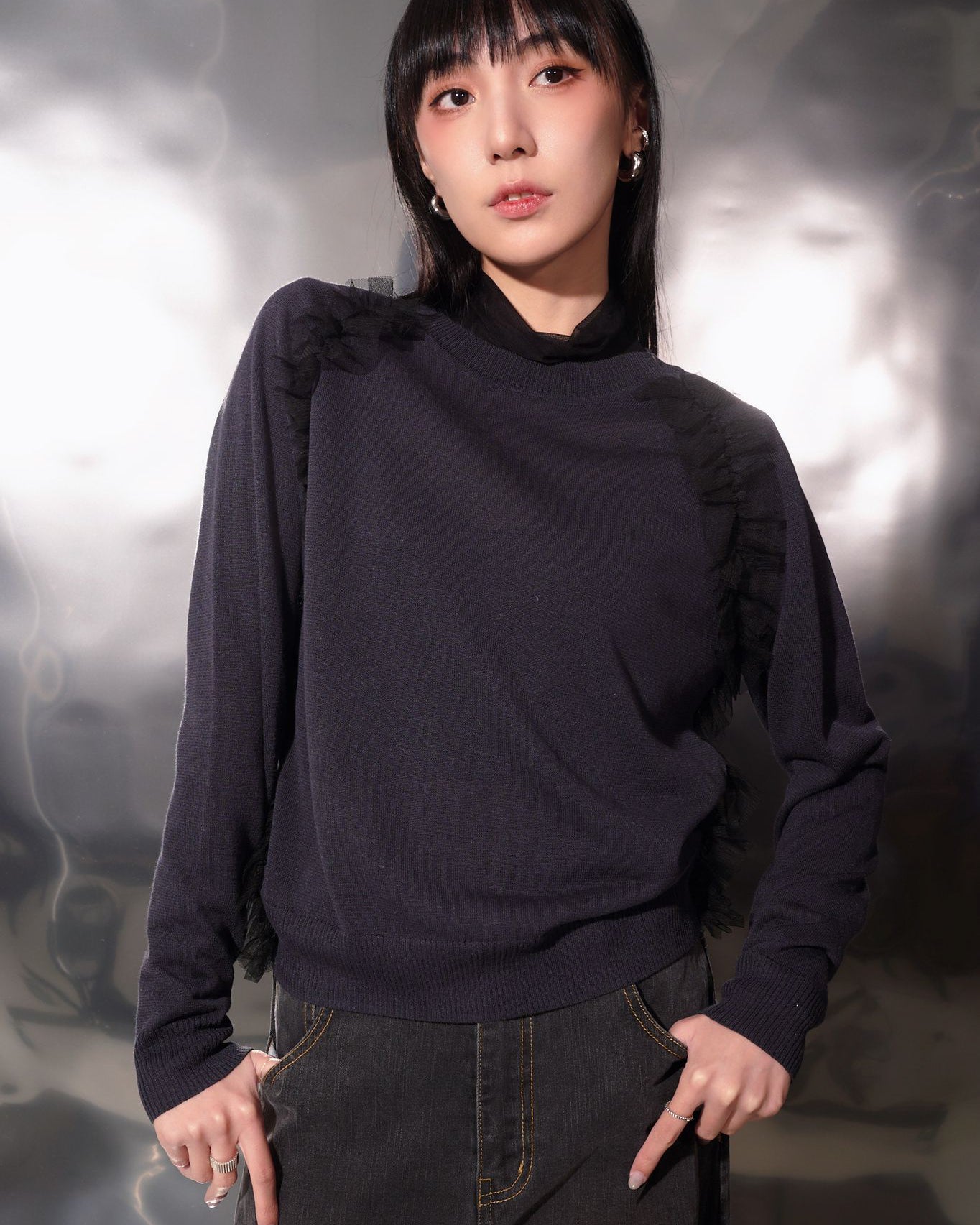 aalis RUBI raglan mesh detail L/S knit top (Charcoal)