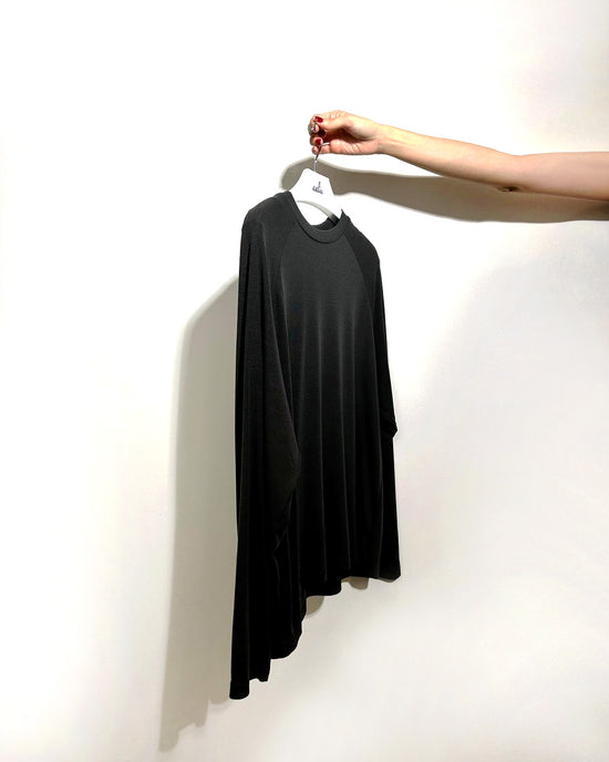 aalis HAROMI raglan sleeves relaxed L/S top (Black)