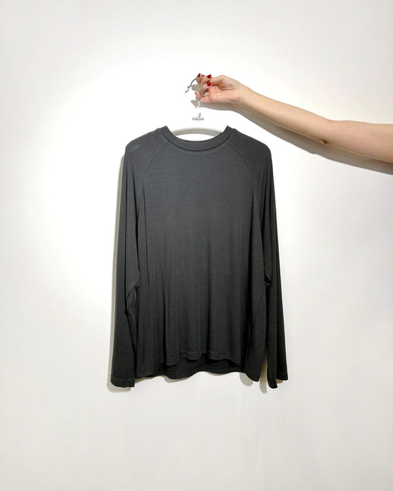 aalis HAROMI raglan sleeves relaxed L/S top (Charcoal)