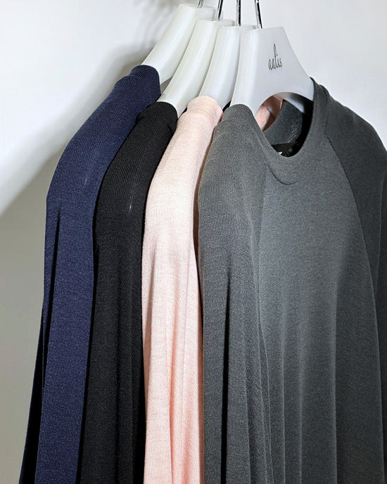 aalis HAROMI raglan sleeves relaxed L/S top (Black)