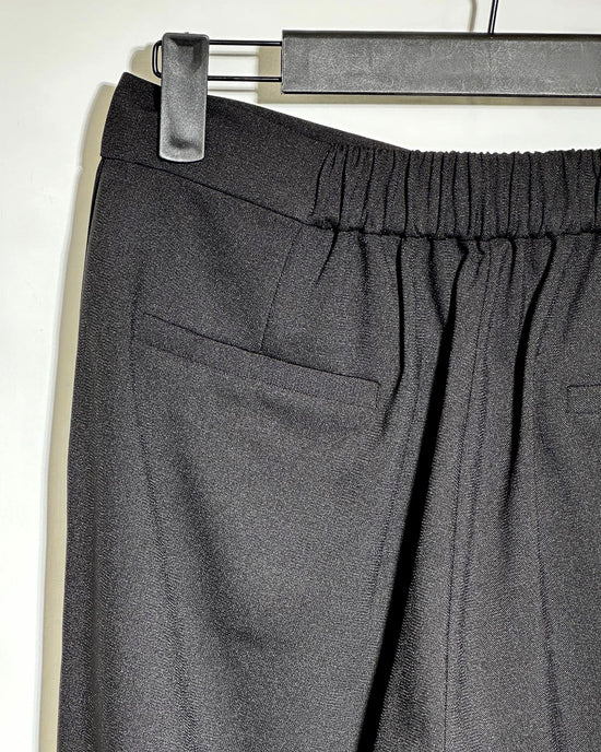 aalis KINIA FW25 - fit and flare pants (Black)