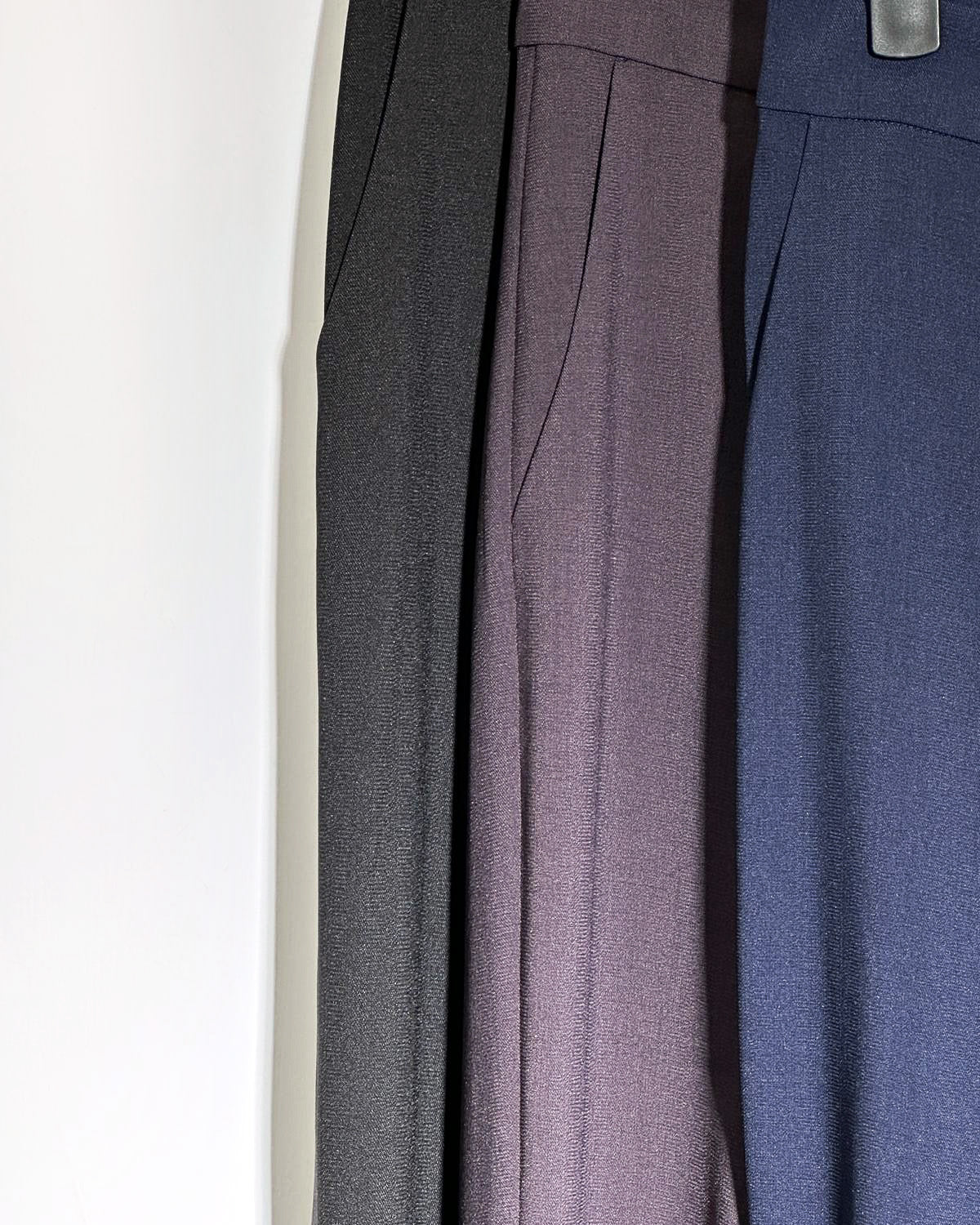 aalis KINIA FW25 - fit and flare pants (Black)