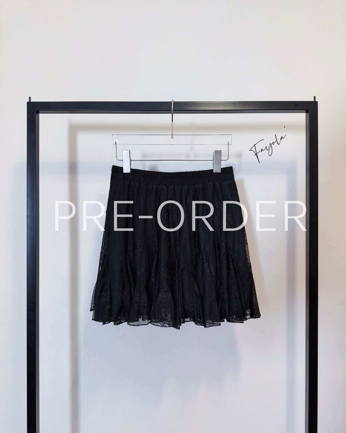 (Pre-order) aalis FAYOLA LACE godet lace skirt (Black)