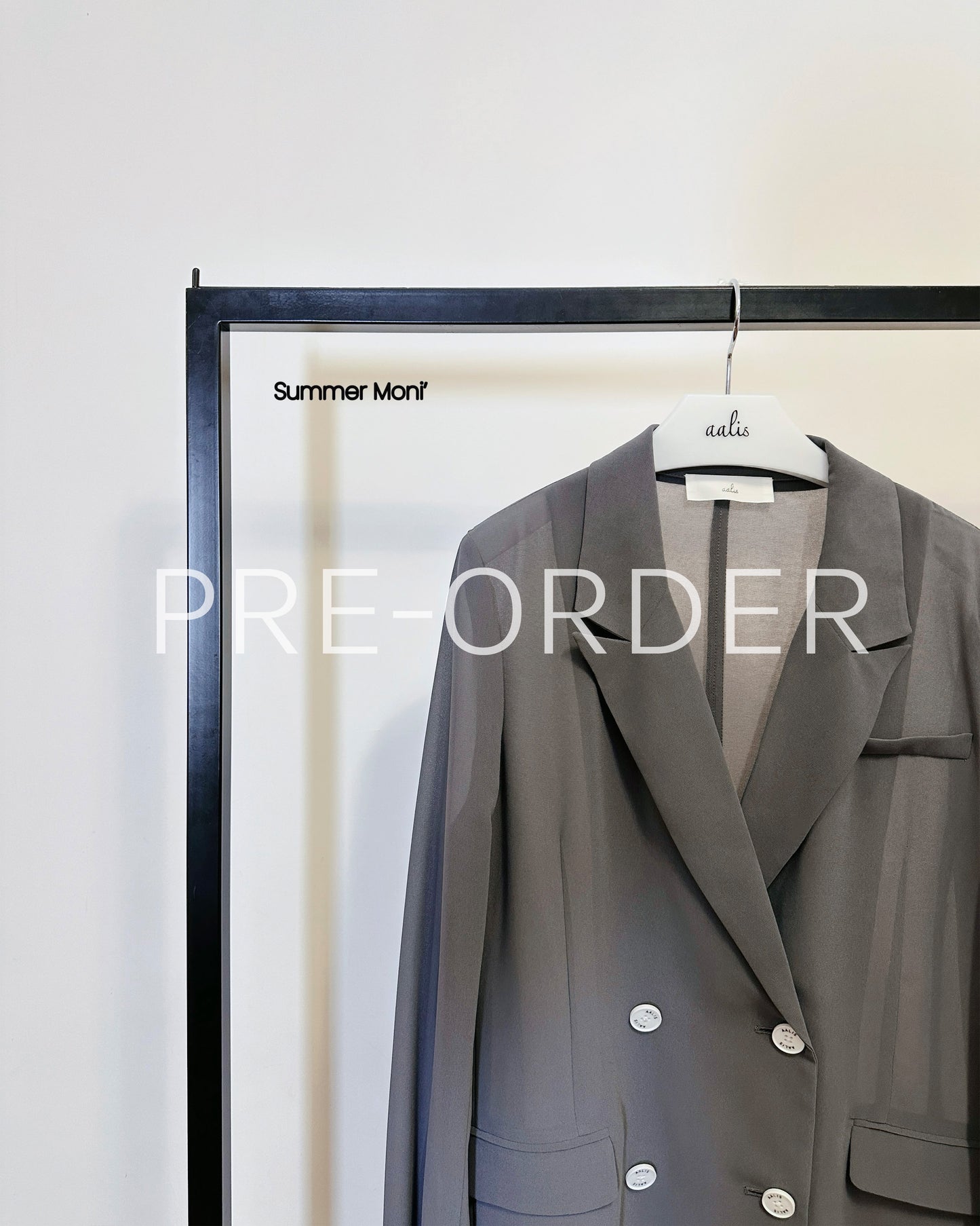 (Pre-order) aalis MONI SS26 chiffon blazer (Charcoal)