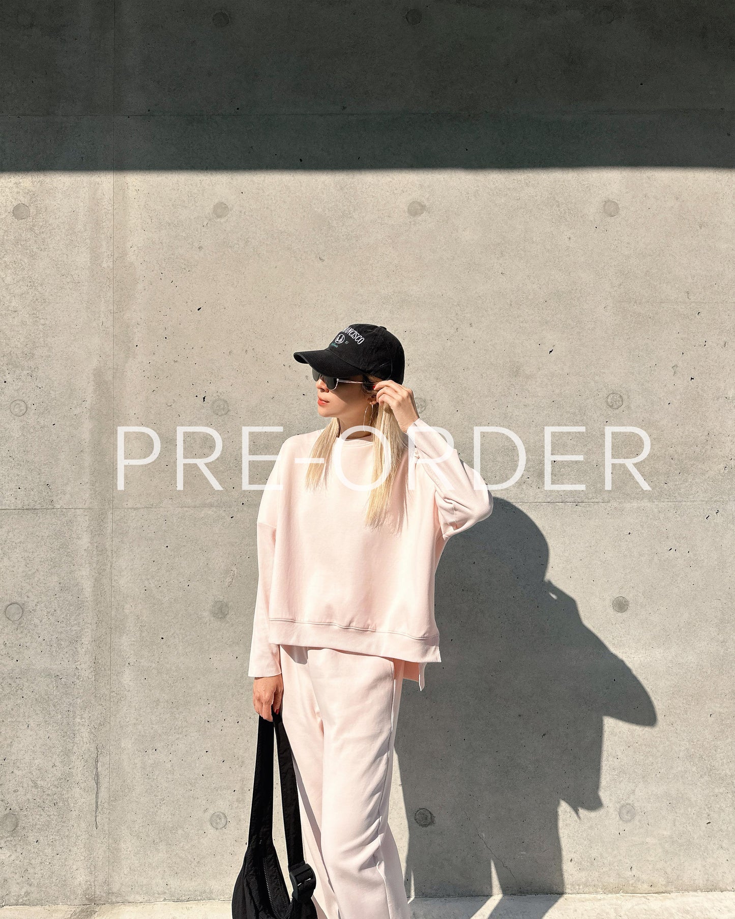 (Pre-order) aalis NATASA ribbed sleeves sweater (Lt Pink)