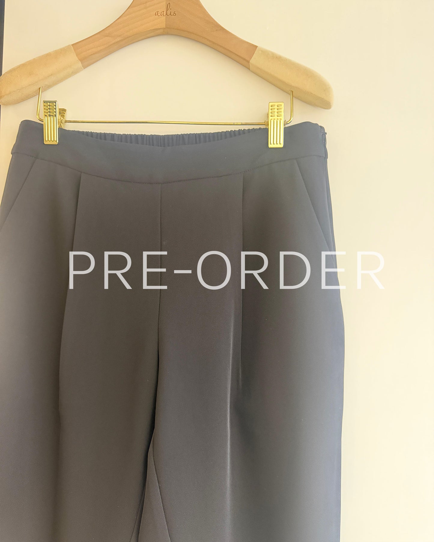 (Pre-order) aalis PRISCA MESH slim fit pants (Black)