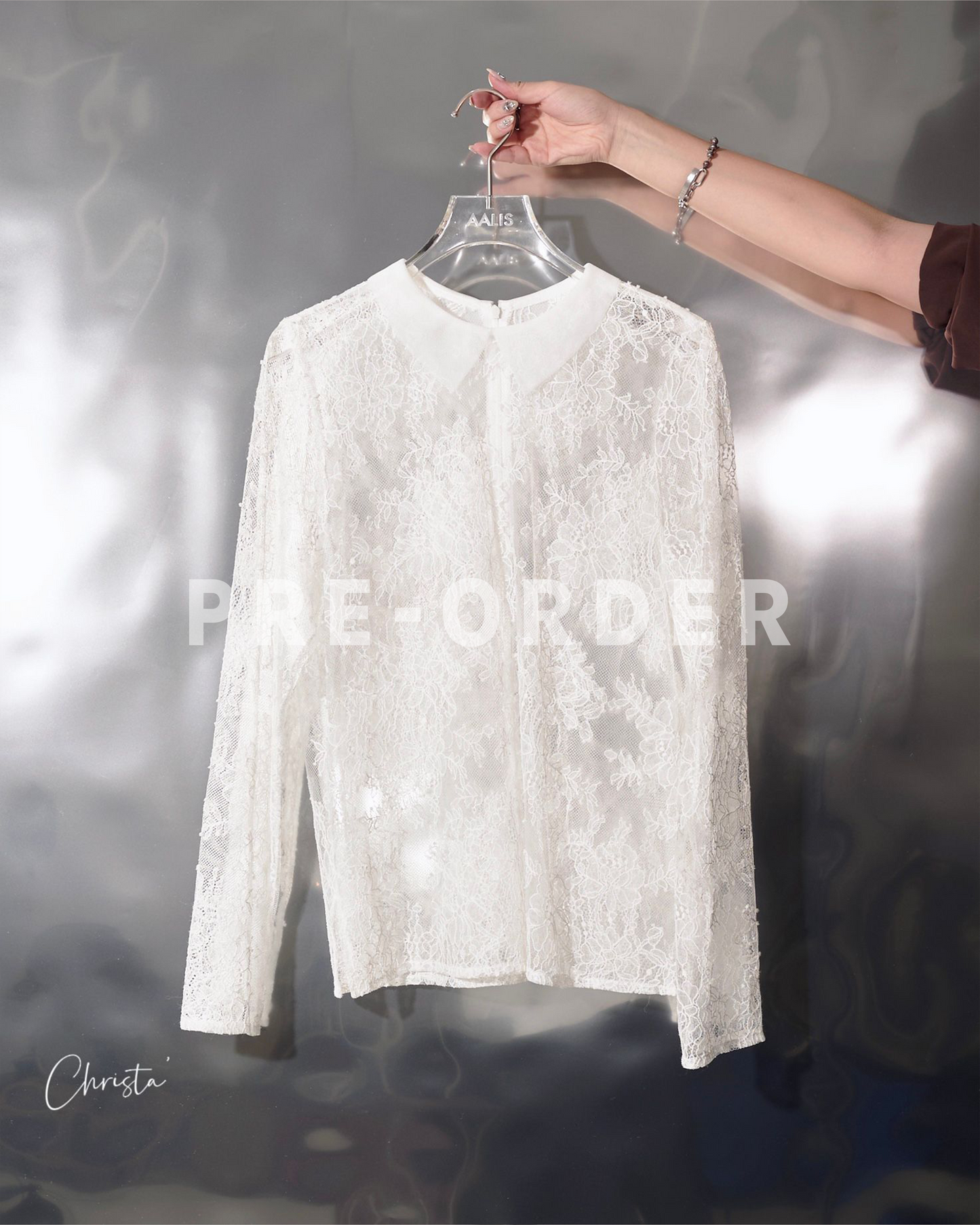 (Pre-order) aalis CHRISTA mesh collar lace top (White)