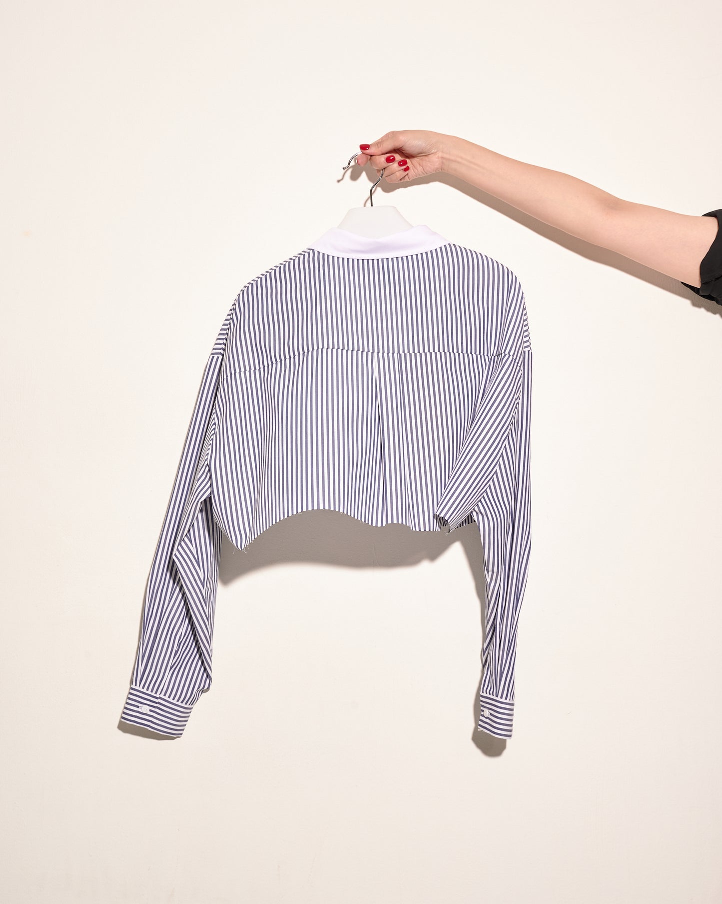 aalis RIA cropped L/S shirt (Blue stripe)