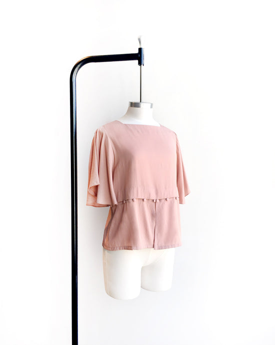 aalis TIA POLY button trim top (Pink)