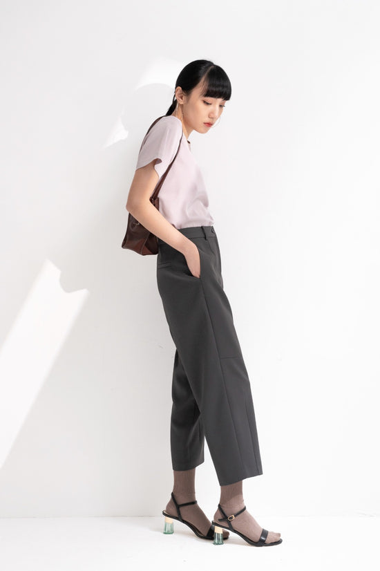 aalis KAN 3D cutting cropped pants (Charcoal)