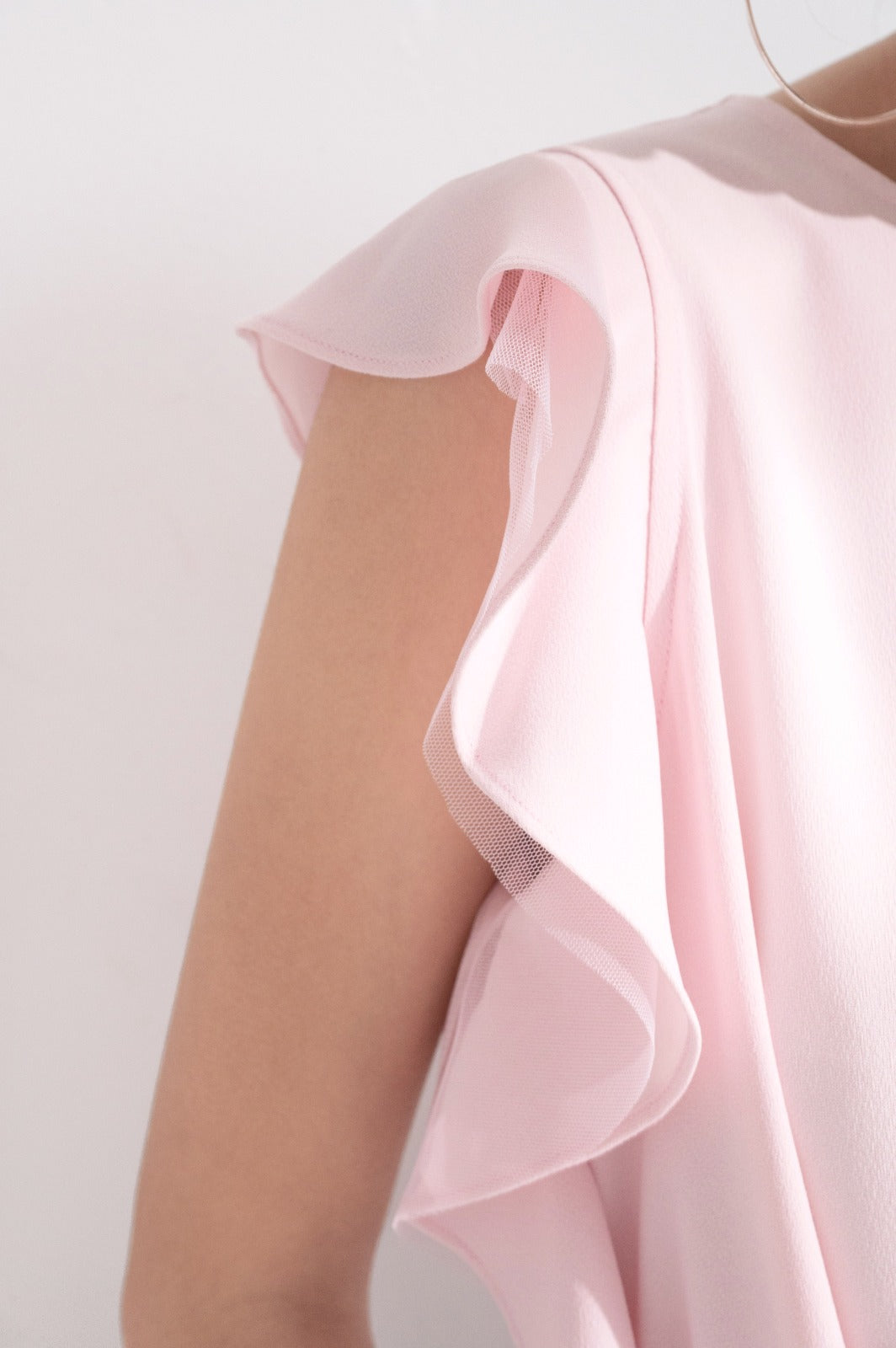 Load image into Gallery viewer, aalis MARIE ruffle on side top (Light pink)
