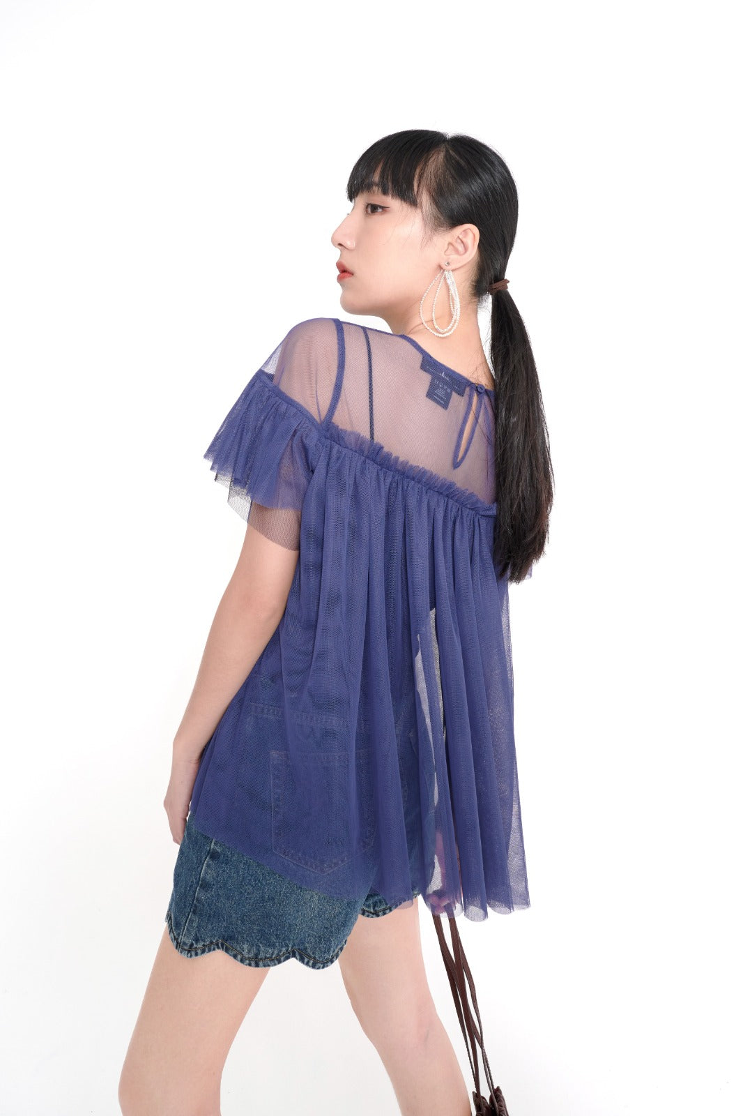 aalis NISHI cold shoulder tulle top (Purple blue)