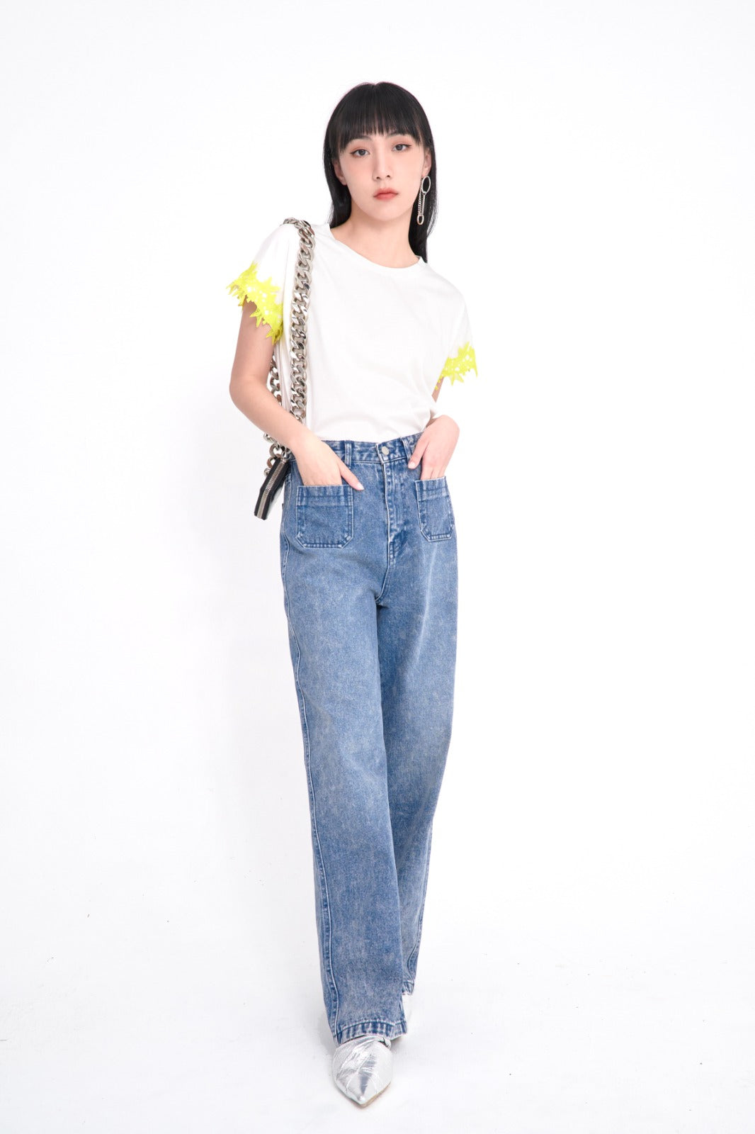 Load image into Gallery viewer, aalis CHARLIE 2 pockets straight leg denim jeans (Acid blue)
