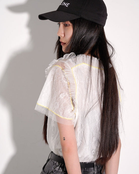 Load image into Gallery viewer, aalis CHIRA pattern motive S/S lace Tee (White)
