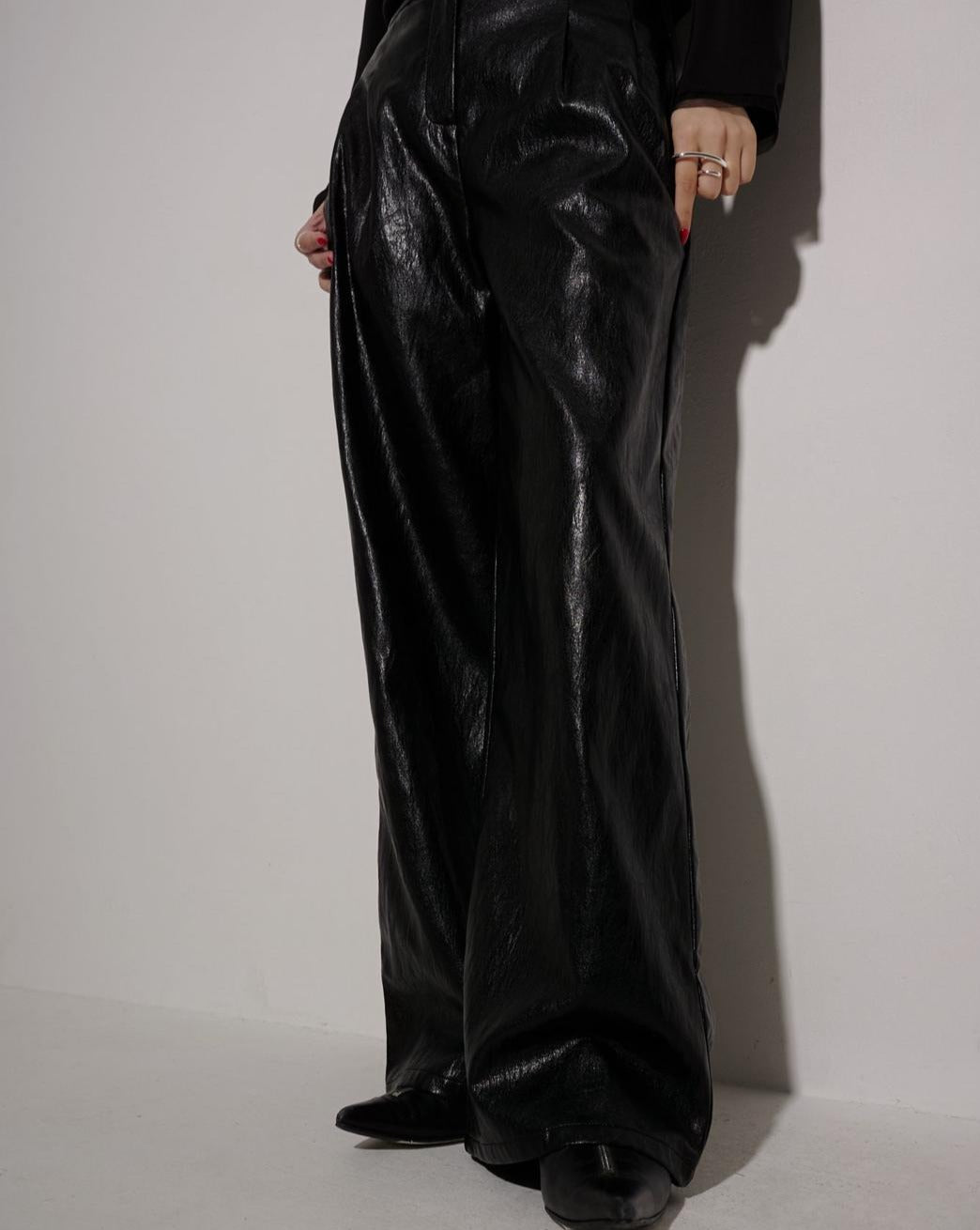 aalis SEF faux leather pants (Black)