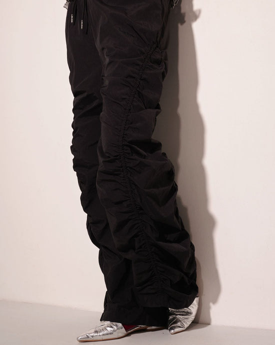 aalis AKOLO side ruching wide leg pants (Black)
