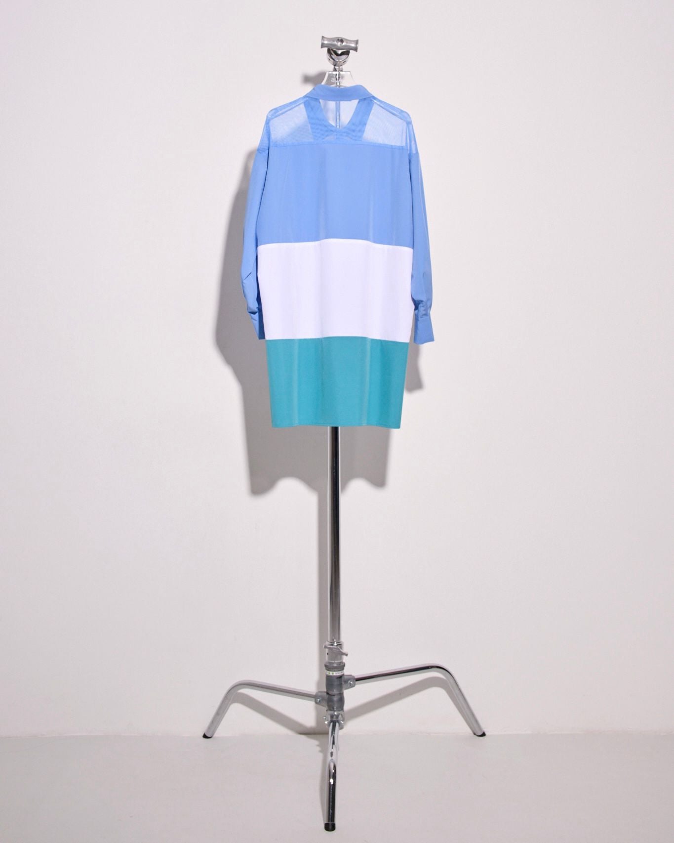 aalis AYLA mesh shoulder color blocking oversized shirt (Blue mix)