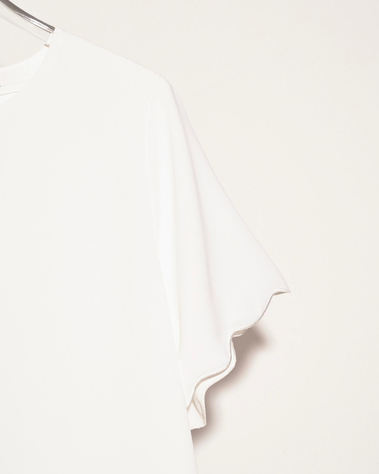 aalis ABIAH scallop hem S/S Top (White)