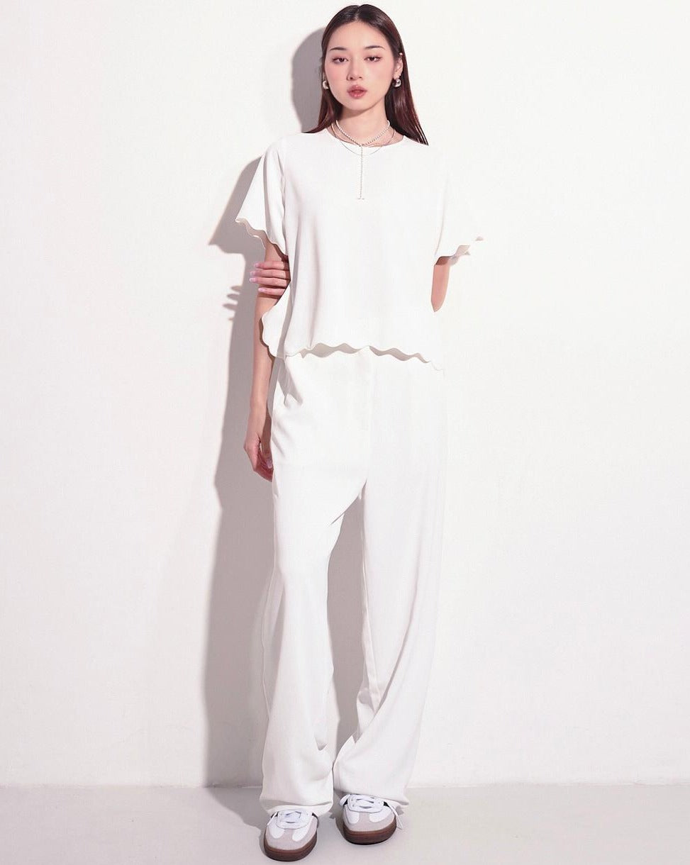 aalis ABIAH scallop hem S/S Top (White)