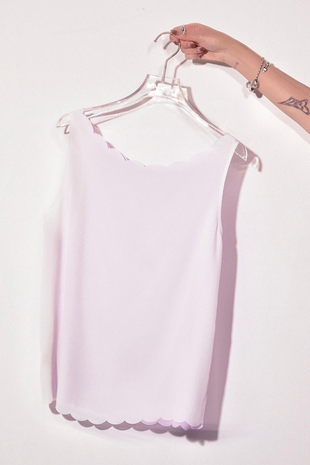 aalis DIER SOLID scallop edge tank (White lilac)