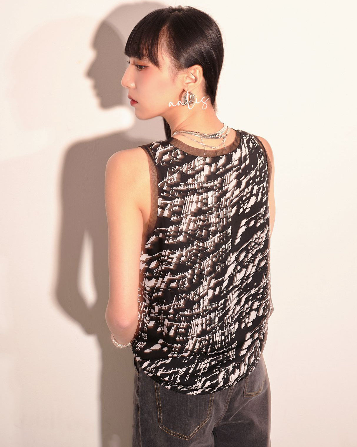 aalis IVY printed tank (Black white)