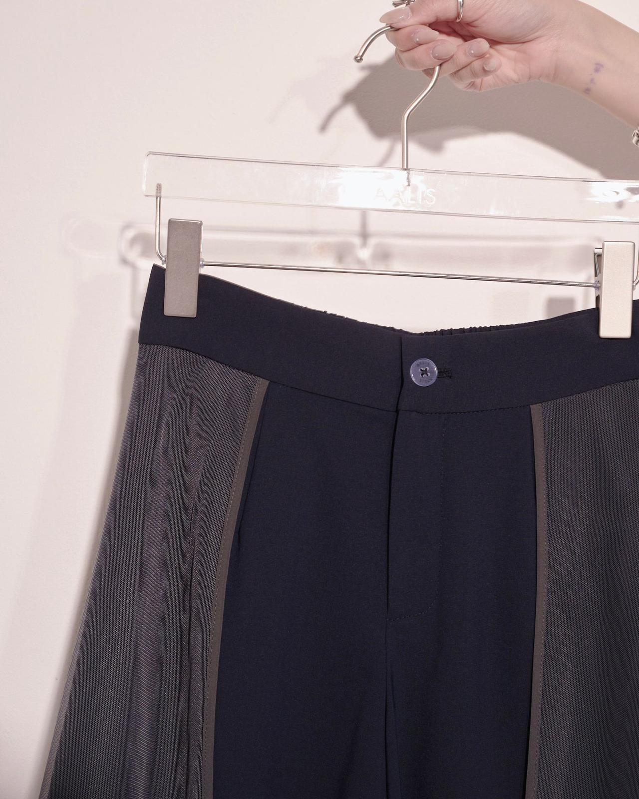 aalis ANNY SS24 cape shorts (Navy charcoal)