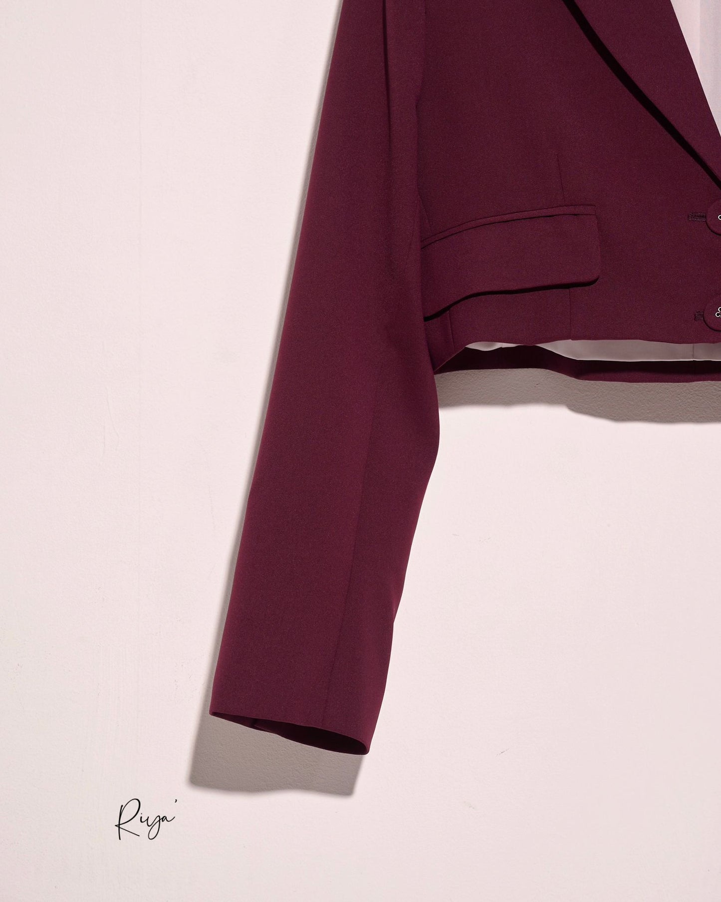 aalis RIYA super cropped blazer (Burgundy)